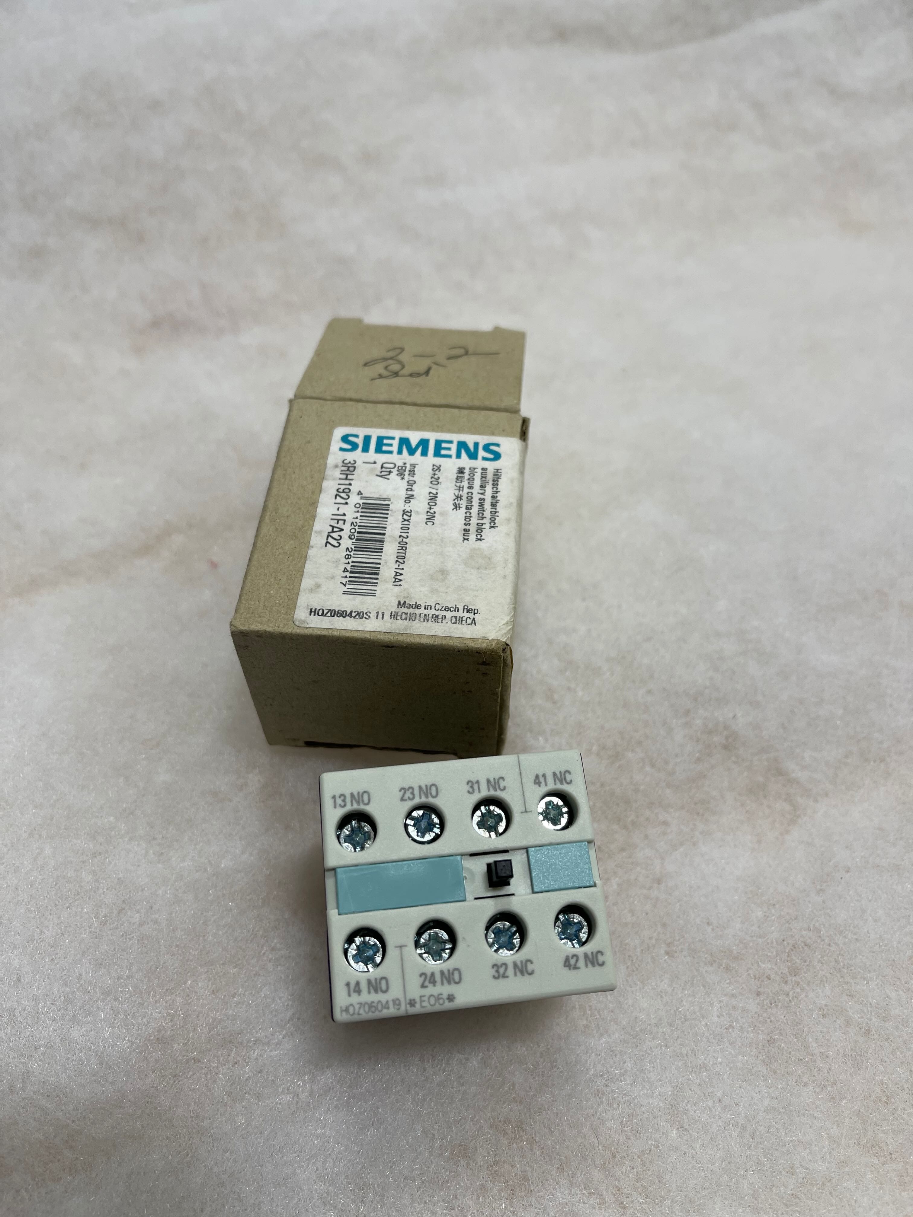 Siemens Relay E06