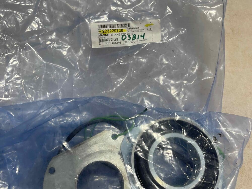 CH 220 Parts - Magnets
